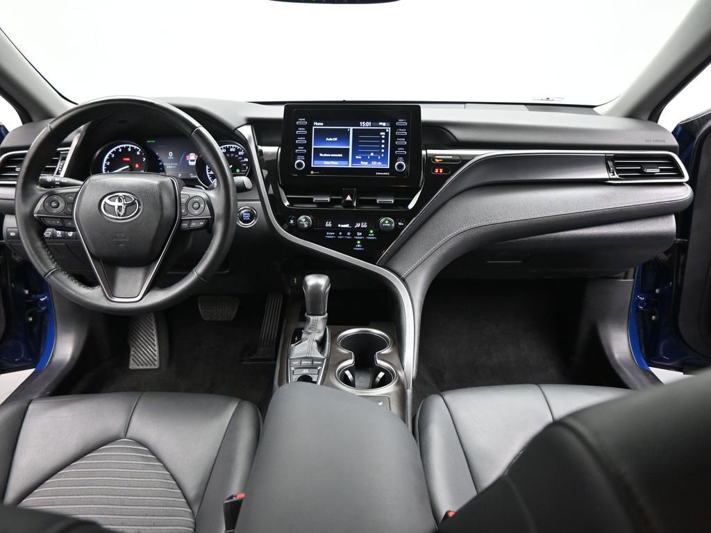 Used 2023 Toyota Camry SE w/ Cold Weather Package AWD/4WD image 18