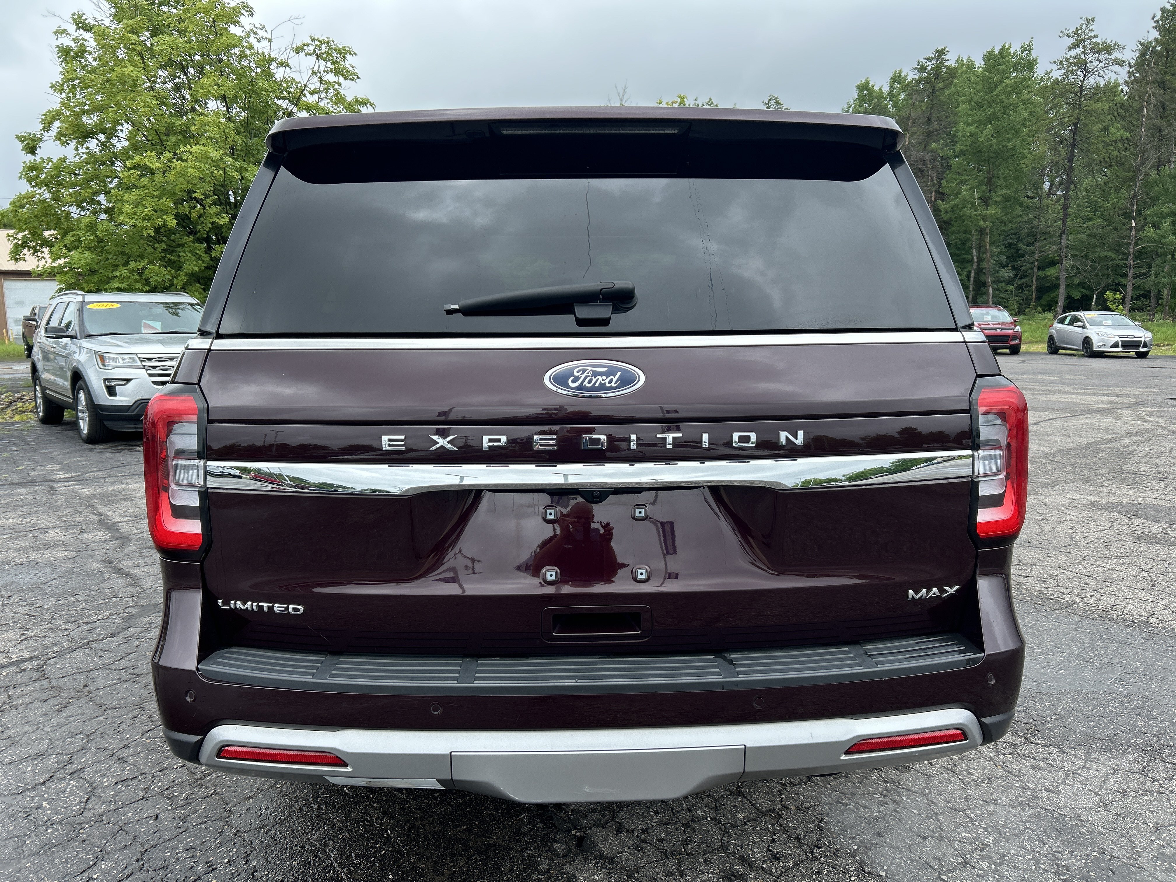 Certified 2024 Ford Expedition Max Limited AWD/4WD image 6