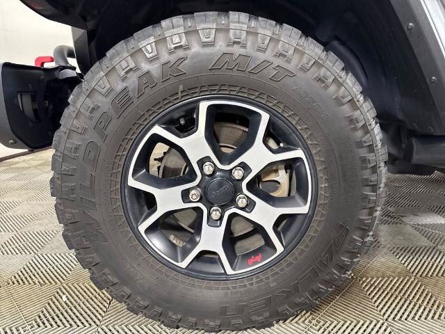 Used 2020 Jeep Wrangler Unlimited Rubicon w/ Dual Top Group AWD/4WD image 13