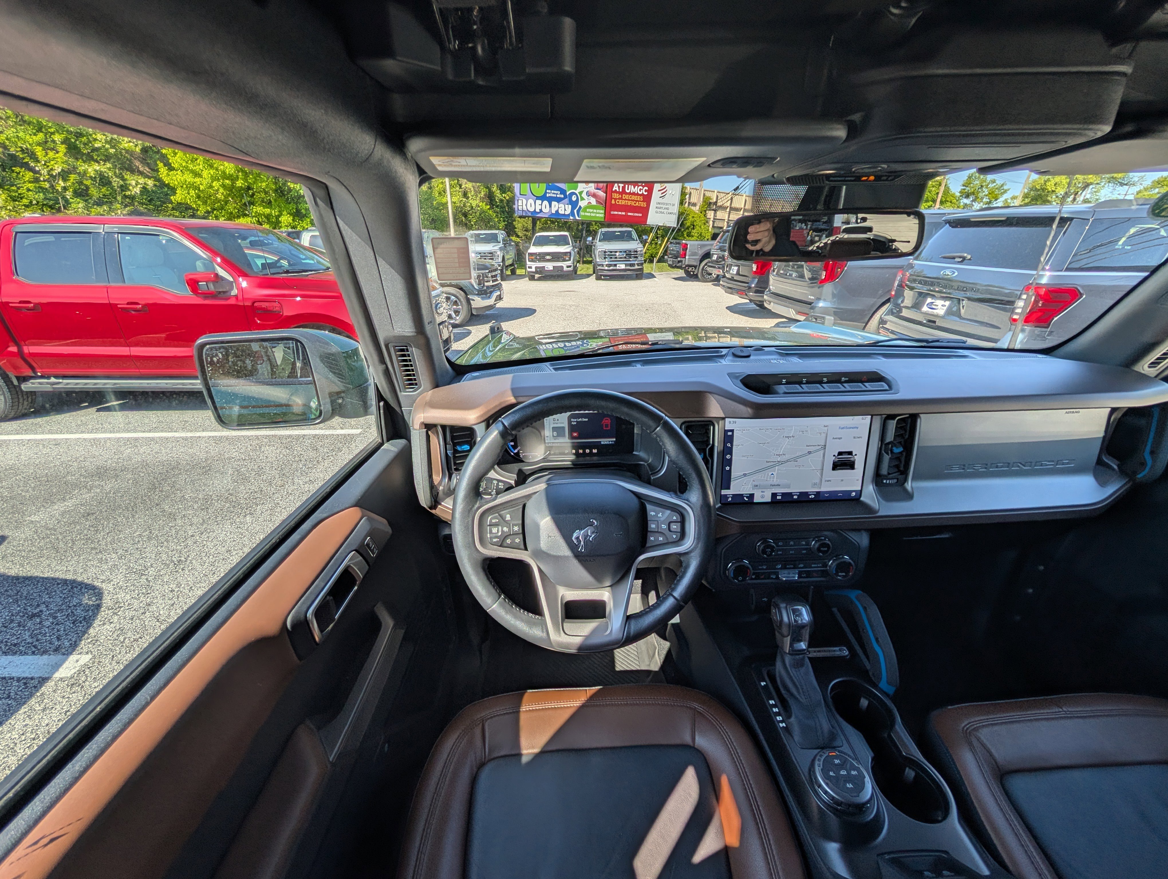 Certified 2023 Ford Bronco Outer Banks w/ Sasquatch Package AWD/4WD image 17