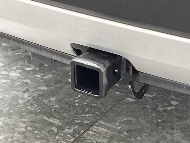 Certified 2020 Ford Escape Titanium AWD/4WD image 33