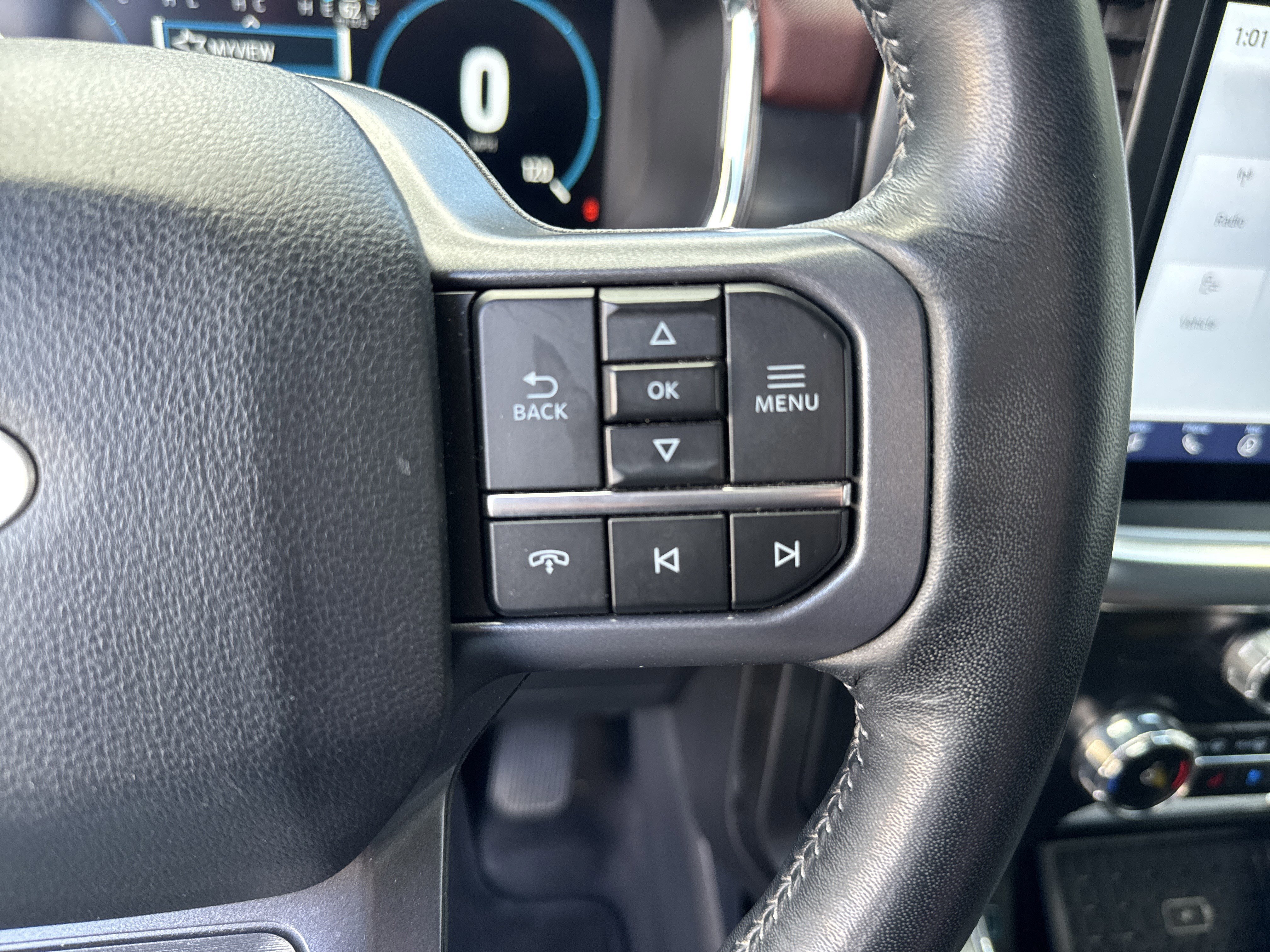 Certified 2023 Ford F150 Lariat w/ Equipment Group 502A High image 42