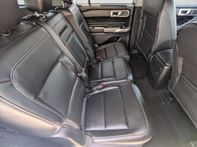 Certified 2023 Ford Explorer XLT w/ Equipment Group 202A AWD/4WD image 19