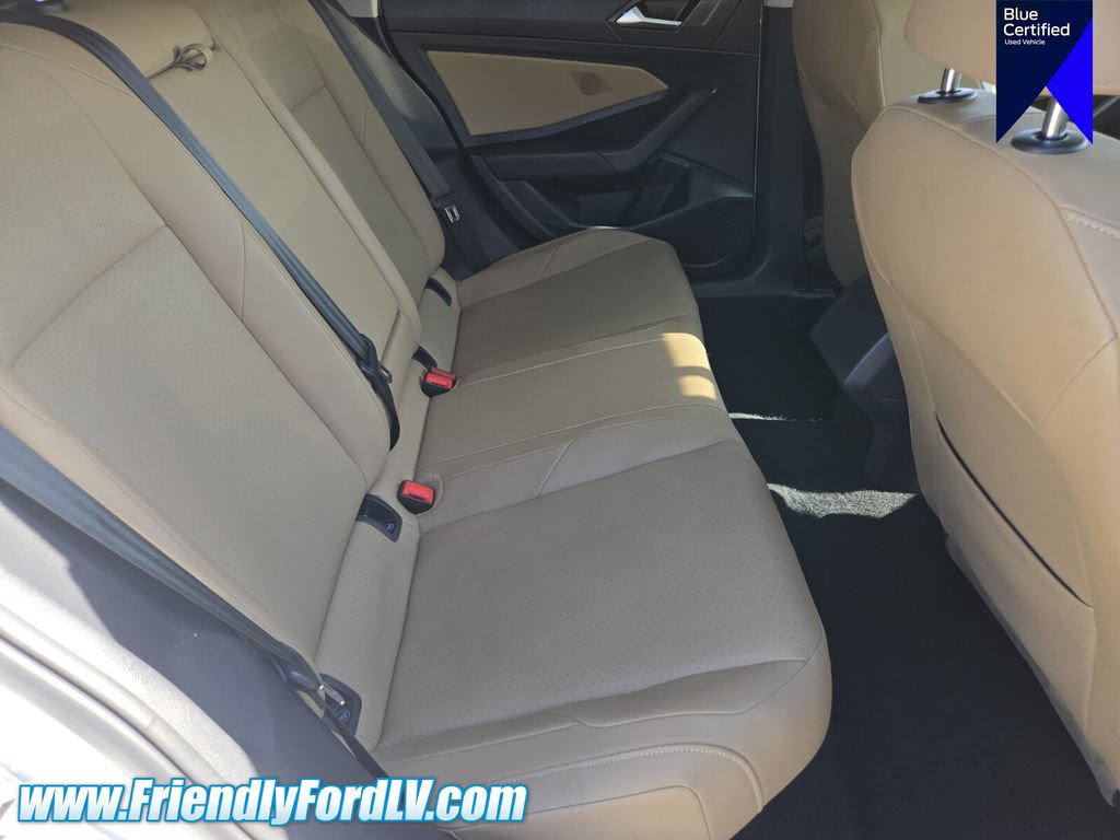 Used 2020 Volkswagen Jetta SE FWD image 19