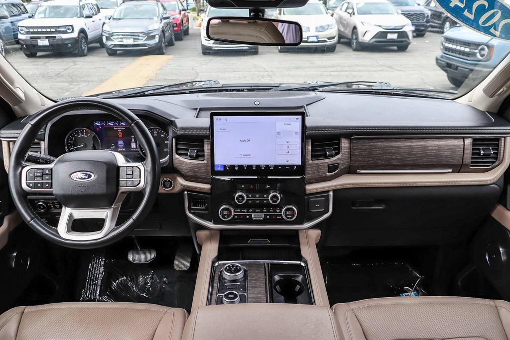 Certified 2024 Ford Expedition Limited AWD/4WD image 27