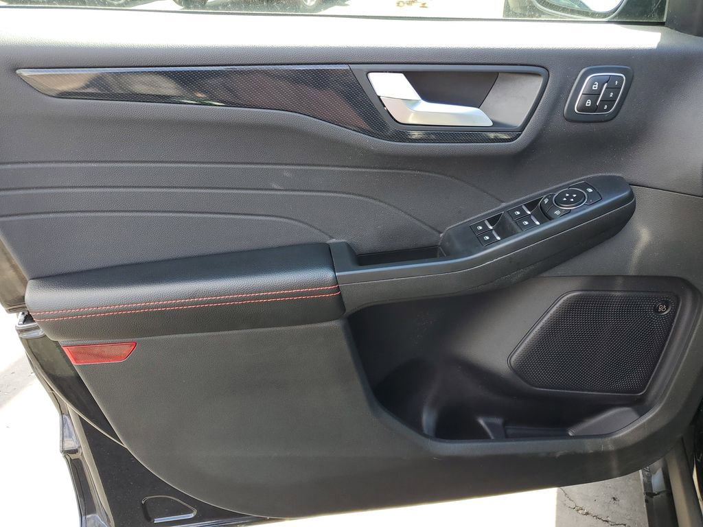 Certified 2024 Ford Escape ST-Line Select w/ Tech Pack #2 image 26