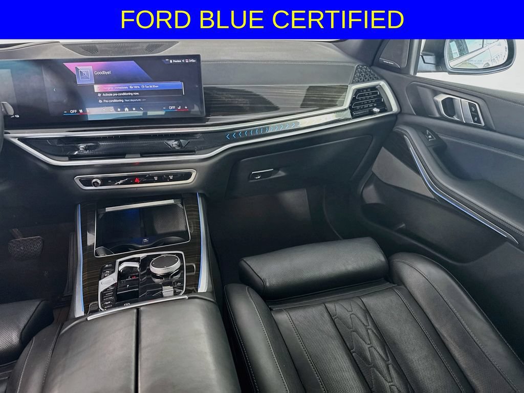 Used 2025 BMW X5 xDrive50e AWD/4WD image 28