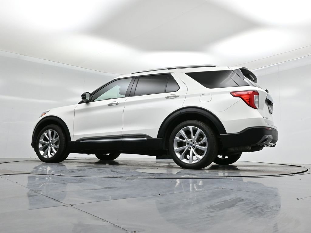 Certified 2022 Ford Explorer Platinum w/ Technology Package image 54