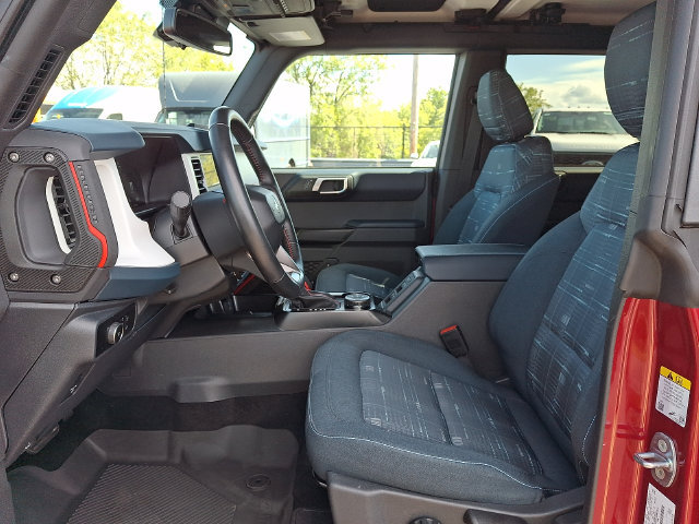 Certified 2025 Ford Bronco Heritage Edition AWD/4WD image 14