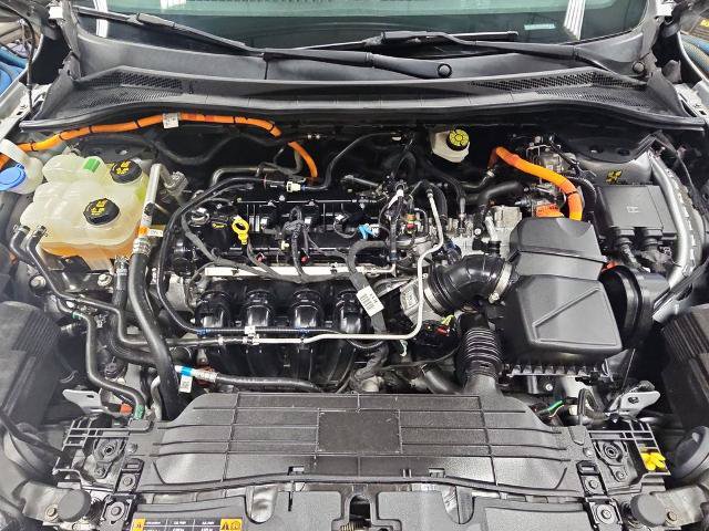 Certified 2021 Ford Escape SE FWD image 28