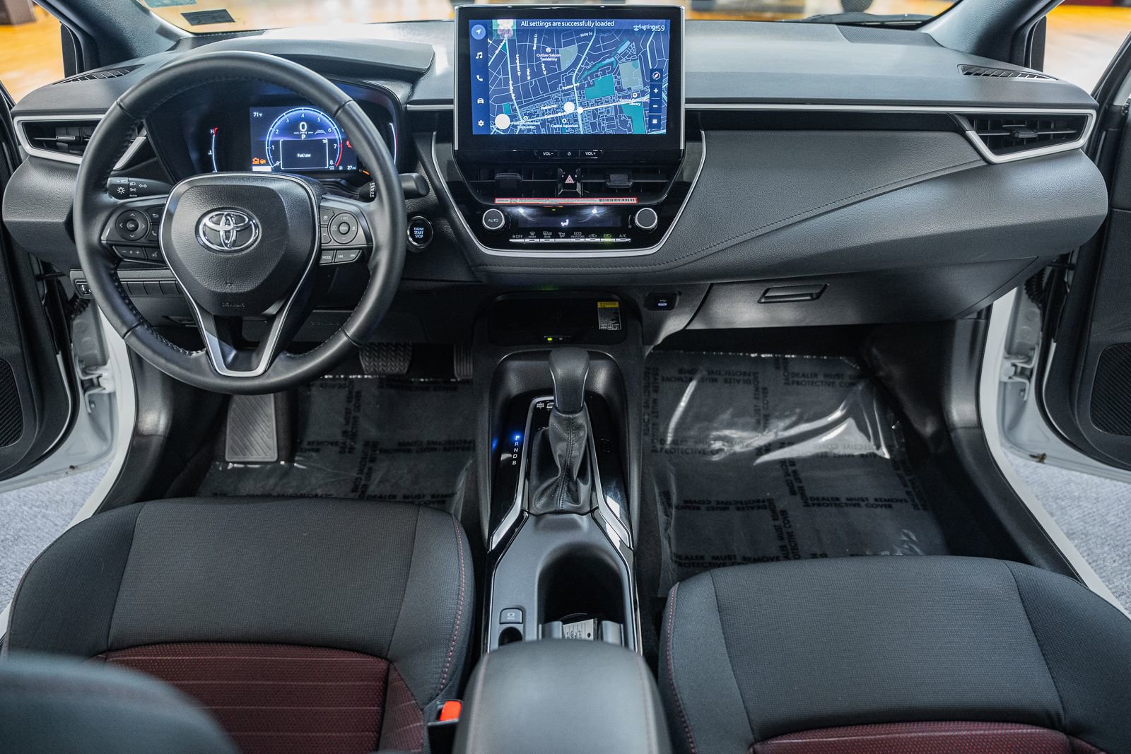 Used 2025 Toyota Corolla SE w/ SE Premium Package FWD image 22