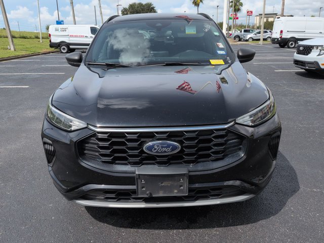 Certified 2024 Ford Escape ST-Line FWD image 3
