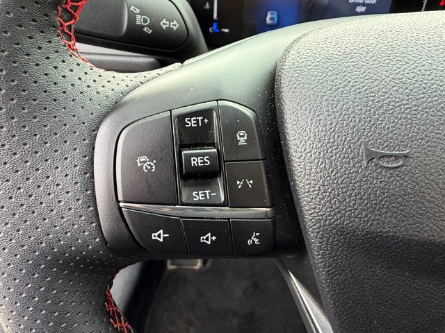 Certified 2026 Ford Escape ST-Line w/ Tech Pack #1 AWD/4WD image 19