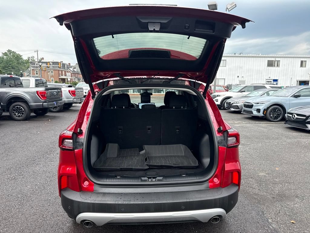 Certified 2023 Ford Escape Active w/ Tech Pack #1 AWD/4WD image 10