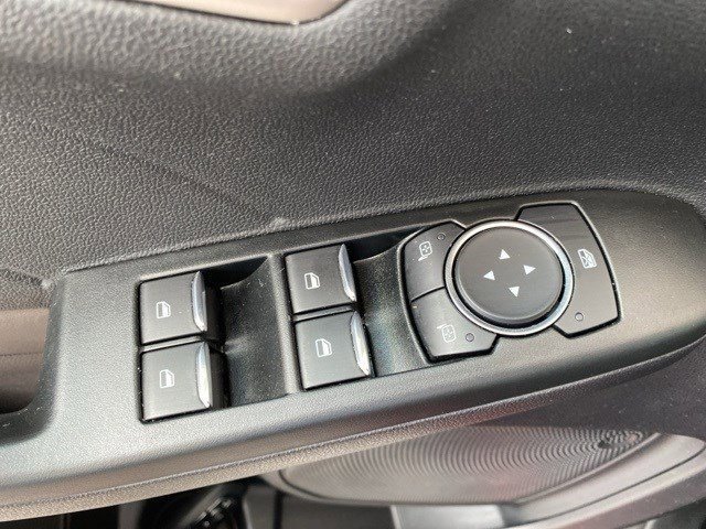 Certified 2022 Ford Escape SE w/ SE Sport Appearance Package image 9