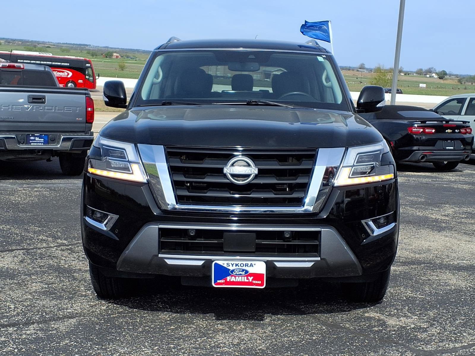 Used 2023 Nissan Armada SV w/ Cargo Package image 6
