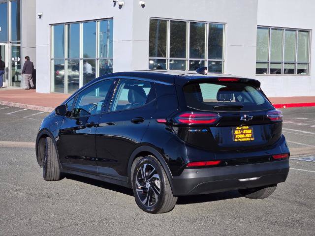 Used 2023 Chevrolet Bolt LT w/ Infotainment Package FWD image 6