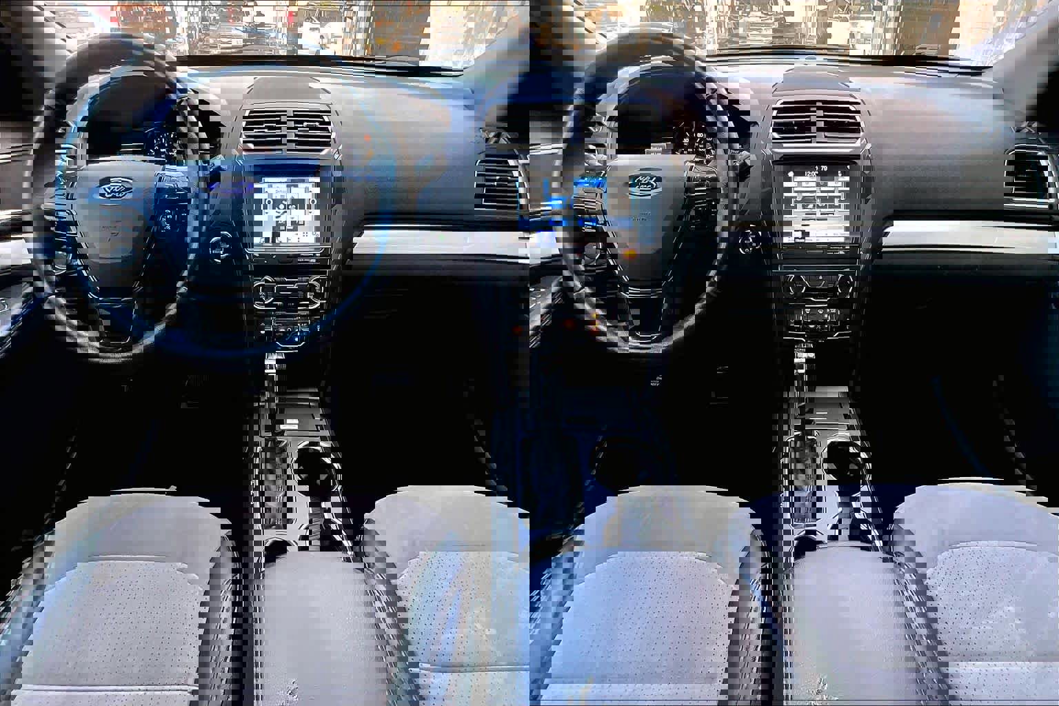 Certified 2017 Ford Explorer XLT w/ Equipment Group 202A image 18