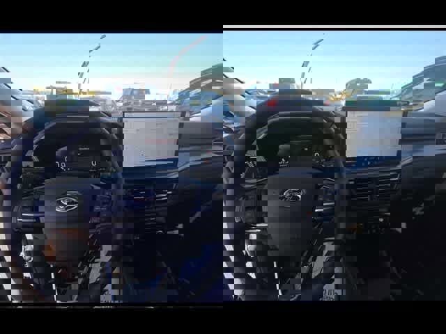 Certified 2023 Ford Escape Active w/ Tech Pack #2 image 2