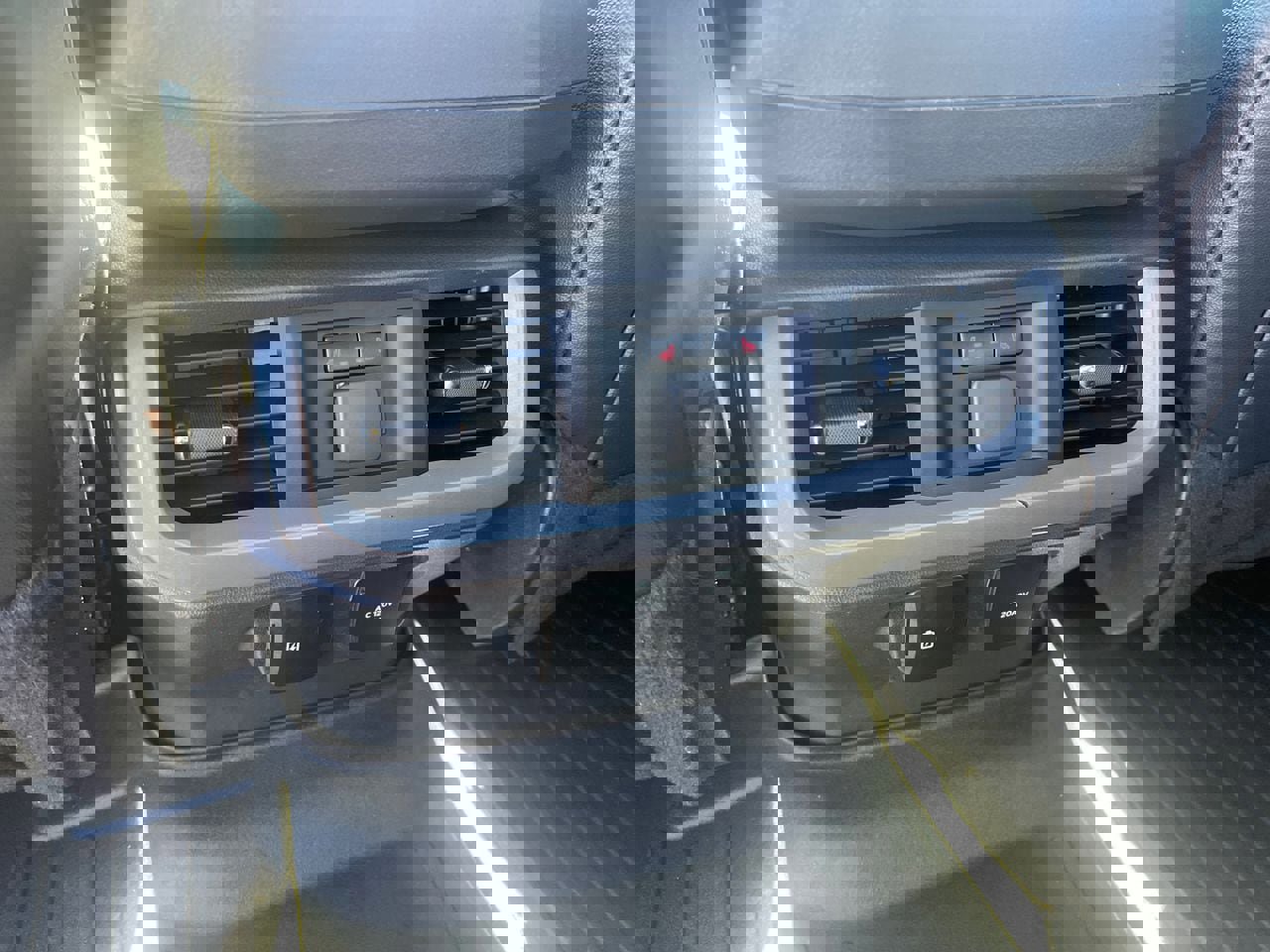 Certified 2023 Ford F150 Lightning Lariat w/ Equipment Group 511A High image 28