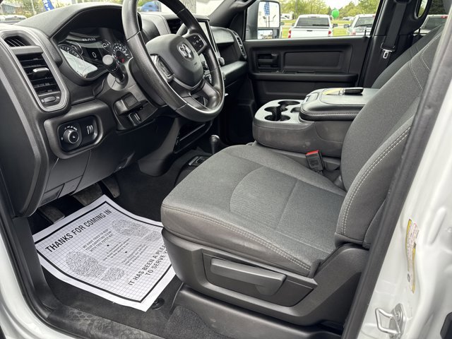 Used 2024 RAM 2500 Tradesman w/ Chrome Appearance Group AWD/4WD image 21