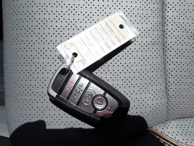 Certified 2024 Ford F150 Lariat image 30