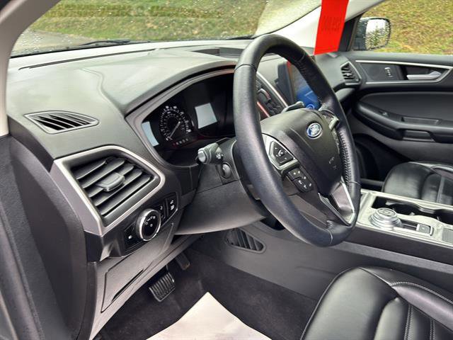 Certified 2024 Ford Edge SEL w/ Convenience Package image 13