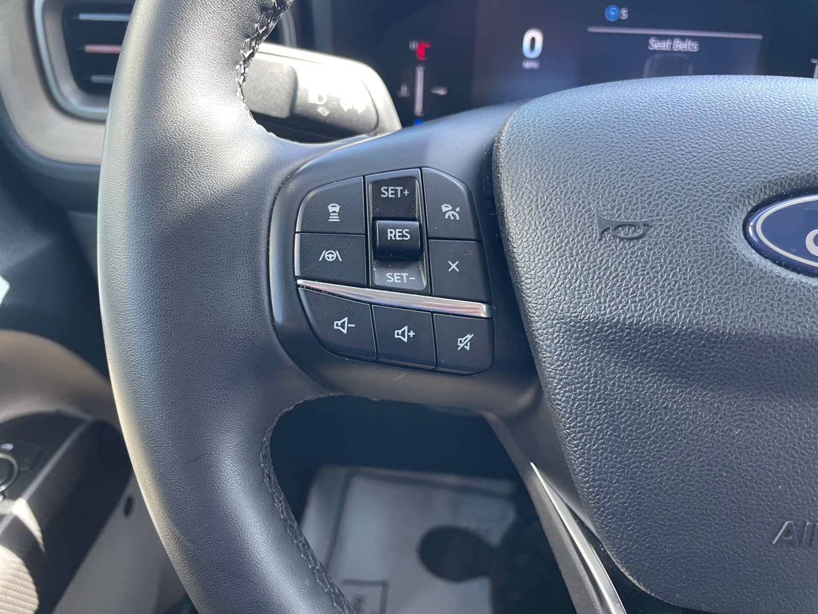 Certified 2025 Ford Maverick Lariat w/ 4K Tow Package AWD/4WD image 20