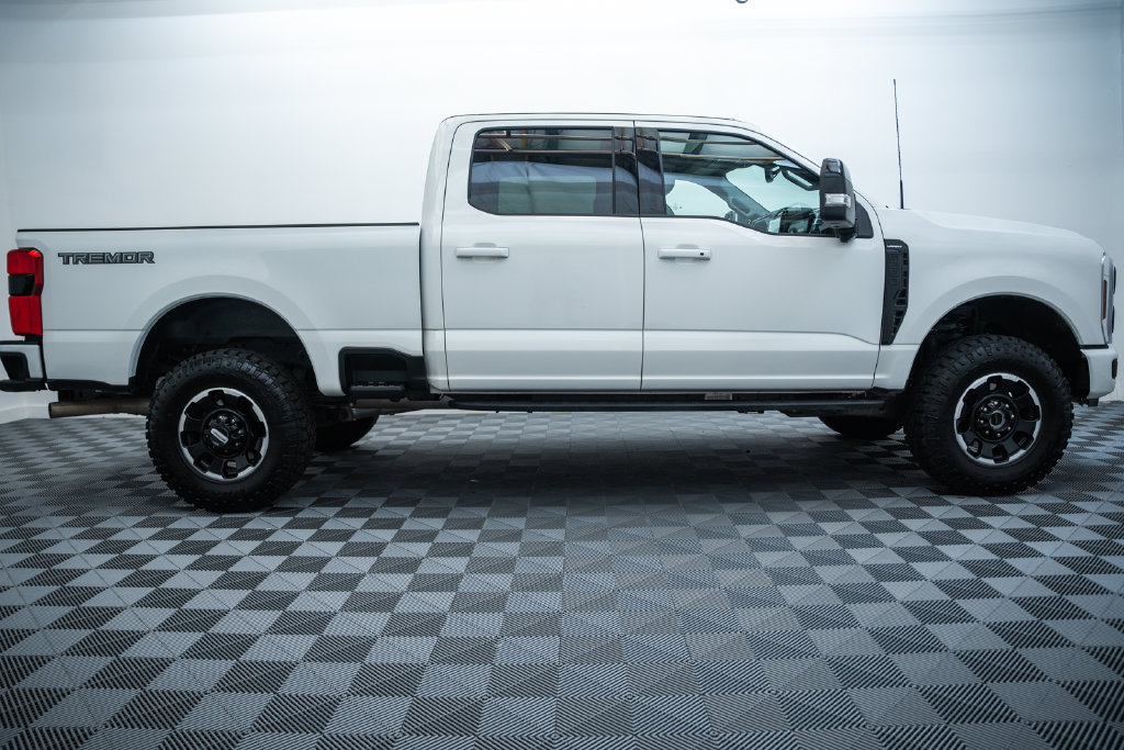 Certified 2026 Ford F250 Lariat w/ Tremor Off-Road Package AWD/4WD image 4