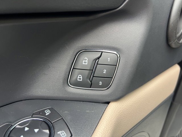 Certified 2022 Ford Expedition Max Limited image 8