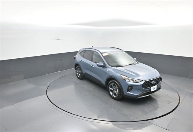 Certified 2025 Ford Escape ST-Line Elite image 19