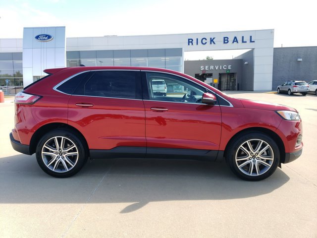 Certified 2023 Ford Edge Titanium image 9