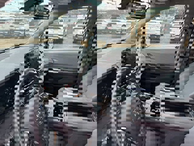 Used 2024 Toyota Sienna XLE image 14