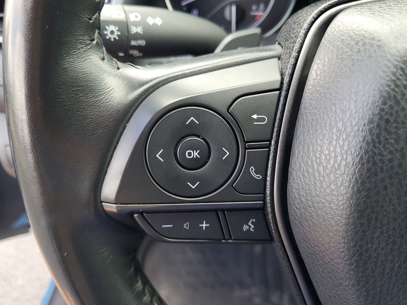 Used 2023 Toyota Camry SE FWD image 20