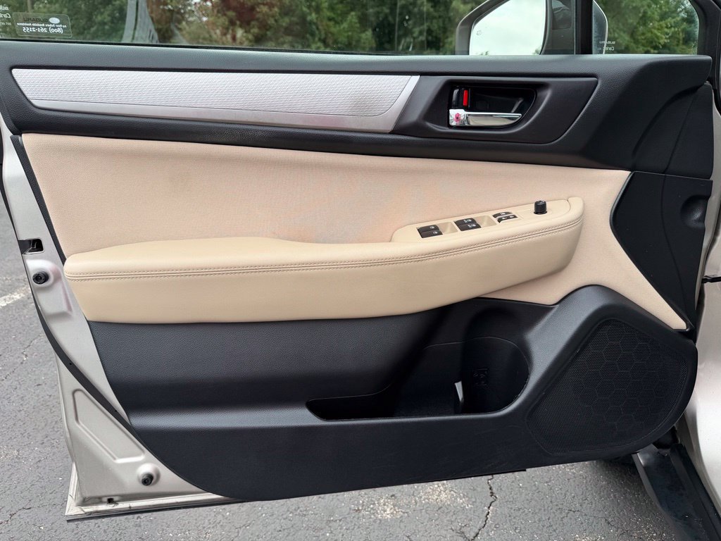 Used 2019 Subaru Outback 2.5i Premium AWD/4WD image 20
