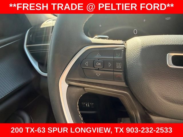 Used 2024 Jeep Grand Cherokee L Laredo RWD image 11