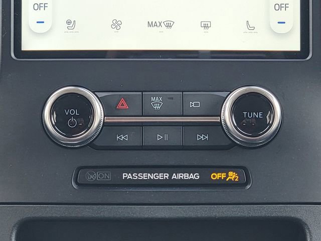 Certified 2024 Ford Edge SEL w/ Convenience Package AWD/4WD image 29