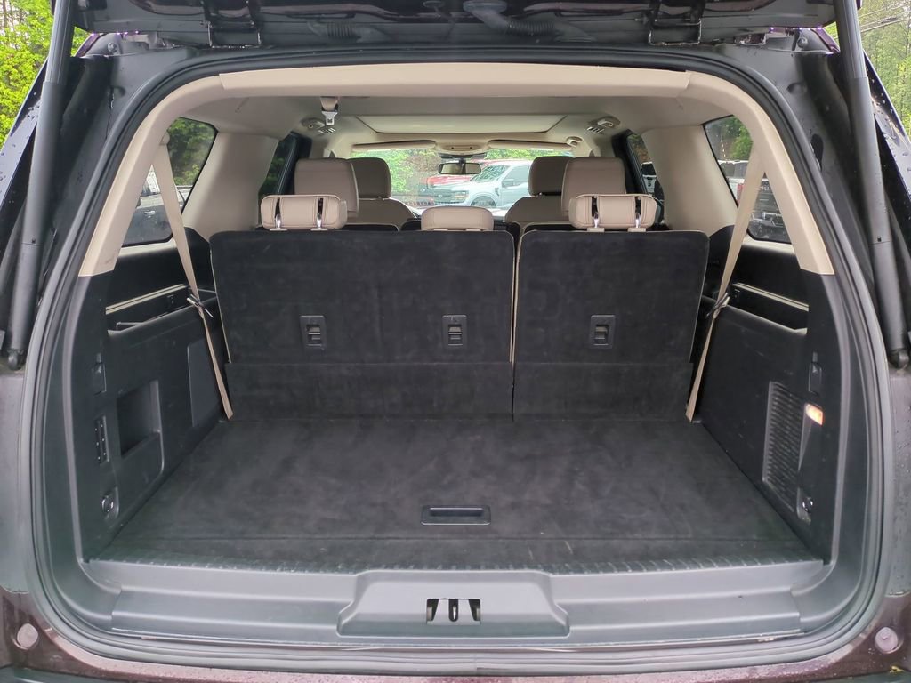 Certified 2024 Ford Expedition Max Limited RWD image 17