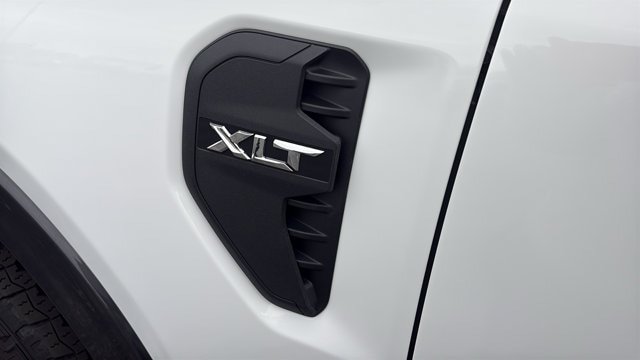 Certified 2024 Ford Ranger XLT w/ FX4 Off-Road Package AWD/4WD image 8