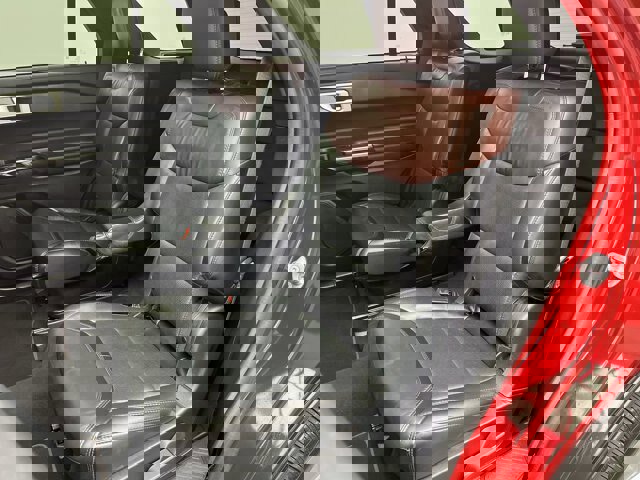 Certified 2023 Ford Explorer Platinum w/ Equipment Group 601A image 18