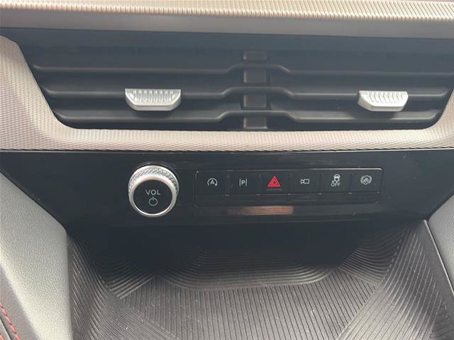 Certified 2025 Ford Explorer Active AWD/4WD image 23