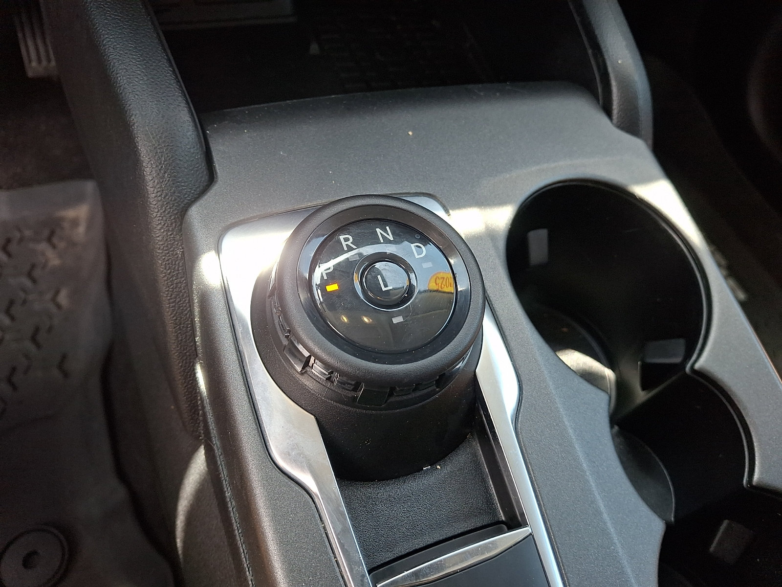 Certified 2025 Ford Bronco Sport Outer Banks w/ Outer Banks Tech Package+ AWD/4WD image 15