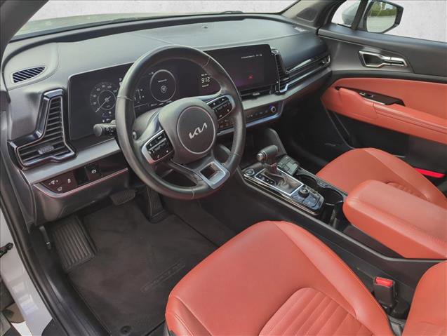 Used 2025 Kia Sportage SX FWD image 9