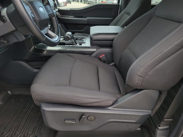 Certified 2022 Ford F150 XLT w/ Equipment Group 302A High image 7