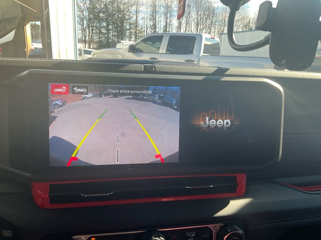 Used 2024 Jeep Wrangler Unlimited Rubicon 392 w/ Dual Top Group image 24