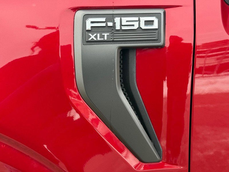 Certified 2022 Ford F150 XLT w/ Equipment Group 302A High image 14