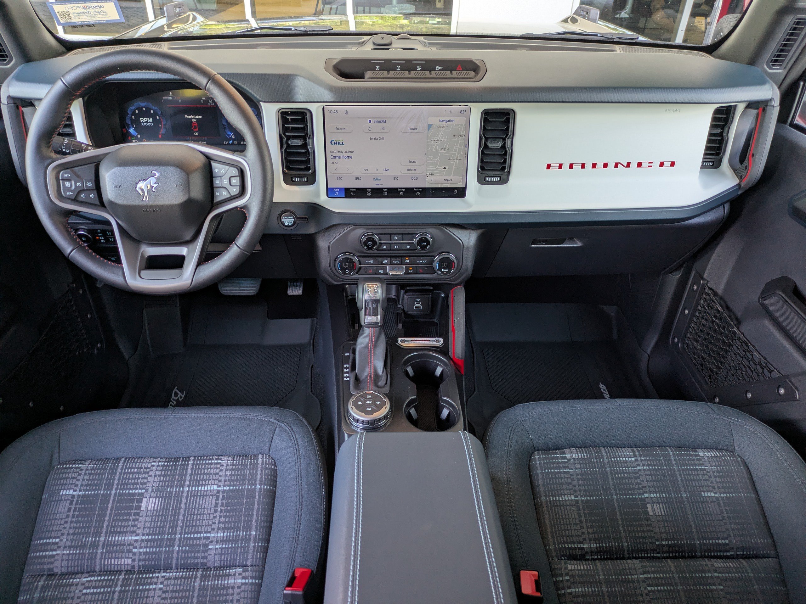 Certified 2026 Ford Bronco Heritage Edition AWD/4WD image 15