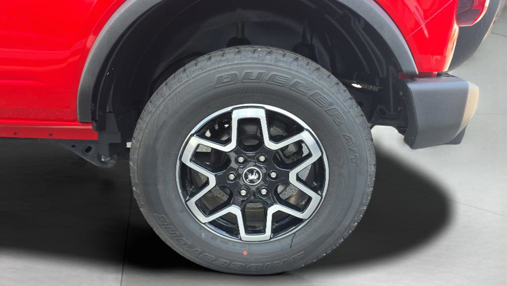 Certified 2023 Ford Bronco 4-Door AWD/4WD image 15