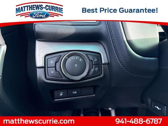 Certified 2017 Ford Explorer Platinum image 28