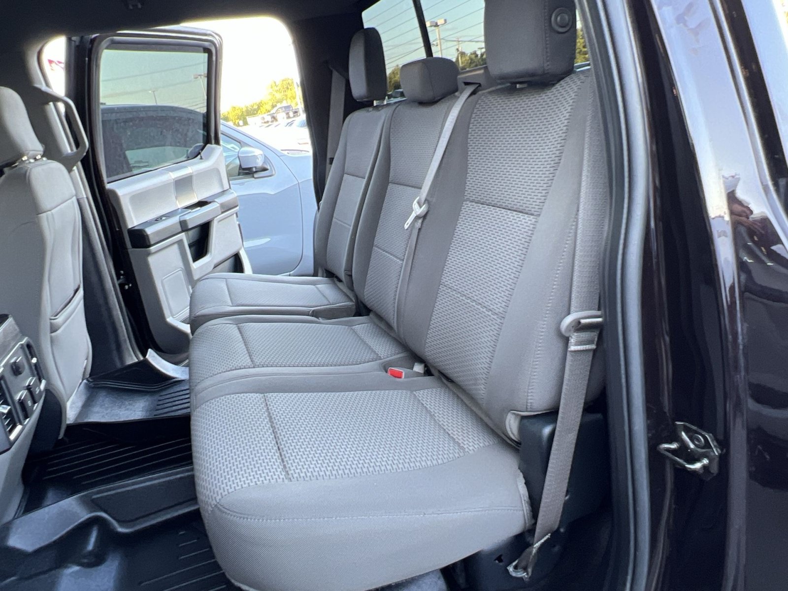 Certified 2018 Ford F150 XLT w/ Equipment Group 302A Luxury AWD/4WD image 32
